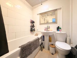 Photo 1- click for photo gallery